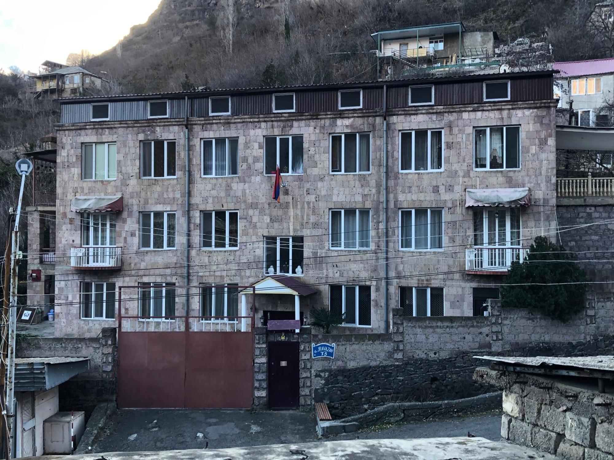 Guest House In Алаверди Екстериор снимка